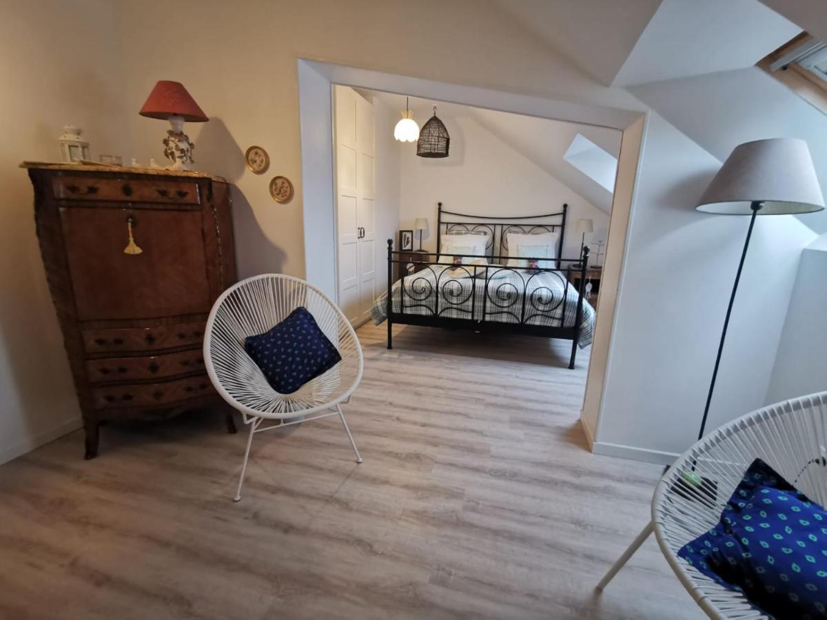 Les Chambres De Capucine Carcagny Exterior foto